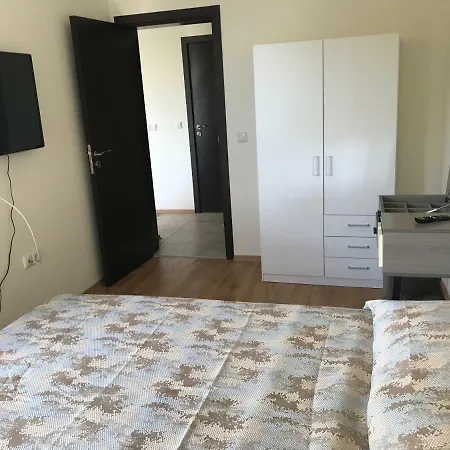 By The Cliffs Бяла