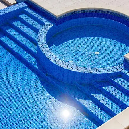 By The Cliffs * ביאלה